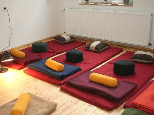 Einrichtung für Enpannungskurse