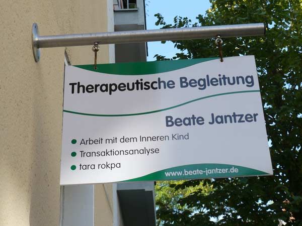 Cranachstr. 39 - Eingangsschild